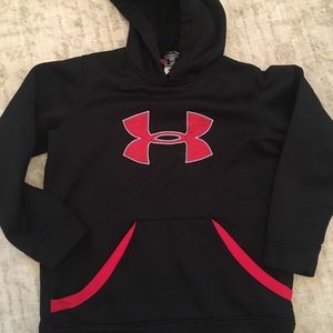 Under Armour sweatshirt